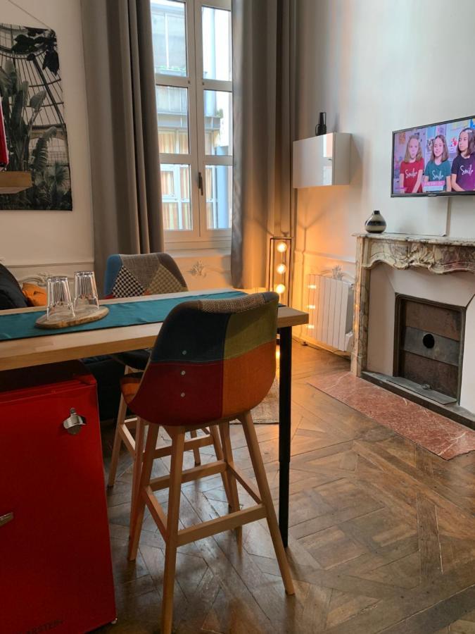 Cosy Centre Historique Apartment *
